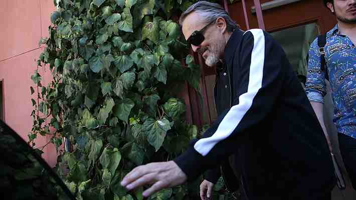 Periodista mexicano alerta sobre estado de salud de Miguel Bosé: Podría sufrir una enfermedad degenerativa