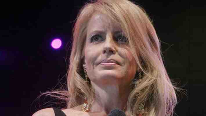 Cecilia Bolocco lamenta el fallecimiento de su ex esposo Carlos Menem y envía condolencias a la familia