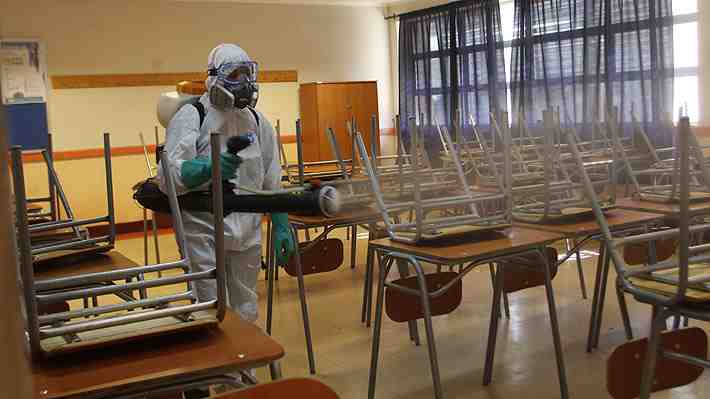 Asociaciones de colegios particulares se suman al debate: "Hay que hacer el esfuerzo de retornar lo antes posible"
