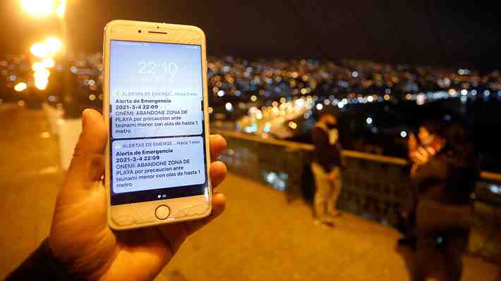 Cronología: Las 17 horas de alarma por tsunami menor que activó llamados a evacuar la zona costera
