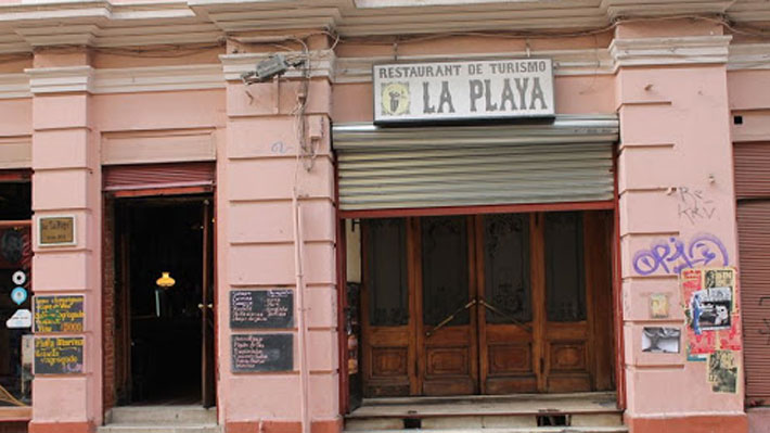 Cierra otro emblemático local de Valparaíso: Bar 