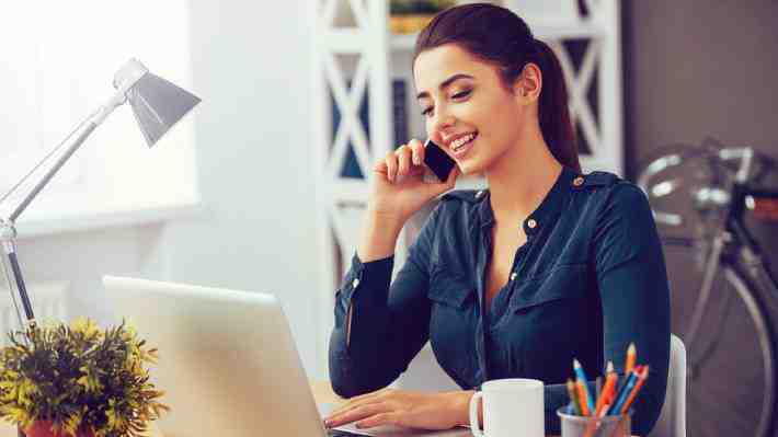 Felicidad en pandemia: Cómo y cuánto ayuda el trabajo a la plenitud personal y mental