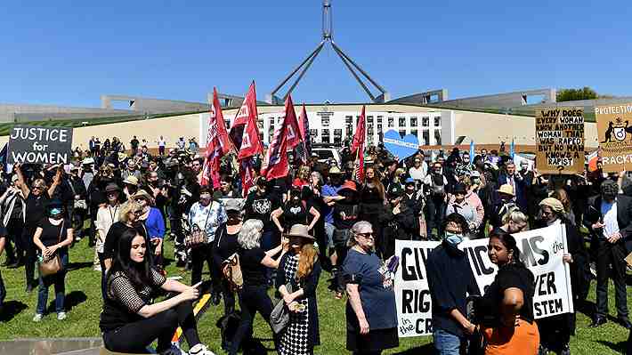 Nuevo escándalo golpea al gobierno australiano: Revelan fotos y videos de índole sexual captados en el Parlamento