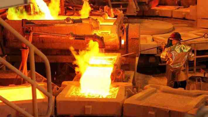 Codelco firma convenio de exploración y explotación con estatal Enami de Ecuador