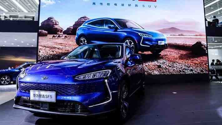 Huawei entra a la industria automotriz con tecnología para nuevo modelo chino