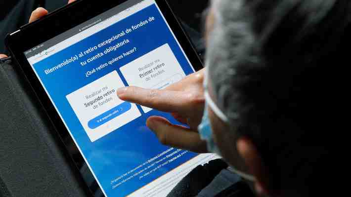 Este lunes comienzan las solicitudes: Lo que debes saber para el proceso del tercer retiro desde los fondos de pensiones
