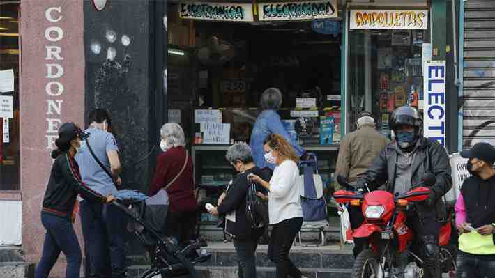 Cámara aprueba en general feriado irrenunciable para el comercio los días 15 y 16 de mayo: Iniciativa vuelve a comisión