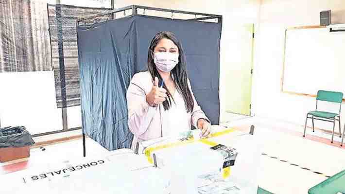 Tribunal Electoral da la victoria a independiente Elizabeth Maricán en alcaldía de Arauco