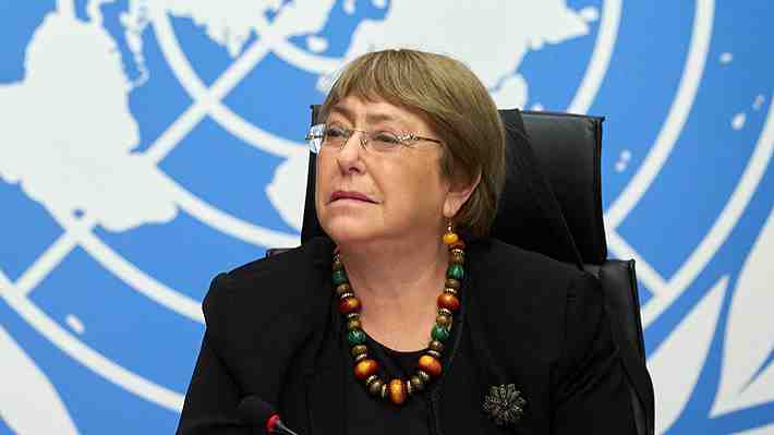Bachelet expresa su preocupación por situación en Perú y pide calma para evitar una mayor fractura social