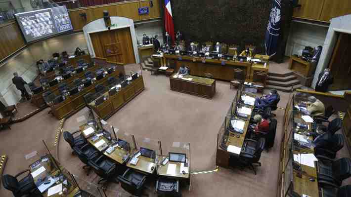 Senado aprueba veto del Gobierno por feriado del lunes sobre Pueblos Originarios: Resta su trámite en la Cámara