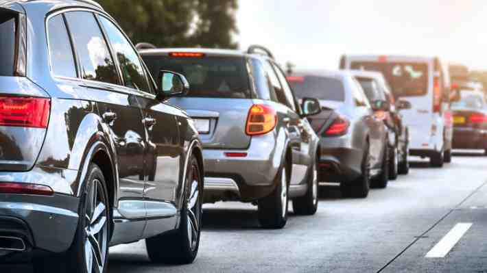 Alcaldía de París reduce a 30 km/h el límite de velocidad en casi toda la ciudad