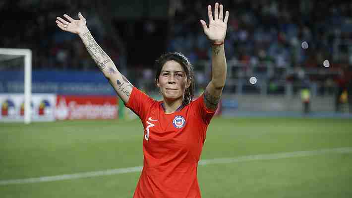 Carla Guerrero narra todos los sacrificios para triunfar en el fútbol y se muestra tajante sobre la polémica de Endler con Torrero en la "Roja"