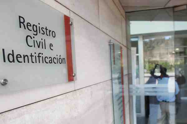 Pronto vencerán más de 3 millones: Presentan plan para renovar cédulas de identidad