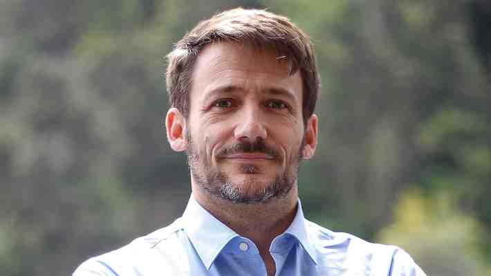 Asesor de Boric mira a Portugal como ejemplo para que Chile transite hacia un Estado de Bienestar