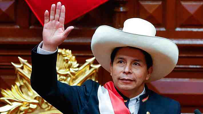 Servicio militar obligatorio a jóvenes que no estudian ni trabajan: Las propuestas de Pedro Castillo en su primer discurso