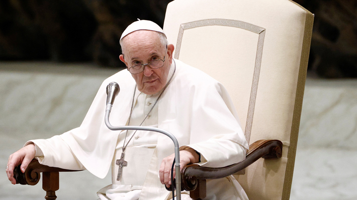 El papa expresó su dolor por el asesinato del padre Olivier Maire en  Francia 