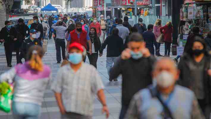 Bloomberg destaca respuesta de Chile ante pandemia como una de las "más generosas" entre las economías emergentes