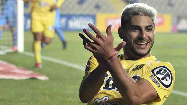Un torneo de naipes lo trajo a Chile: La increíble historia del paraguayo que es máximo goleador de la Primera B