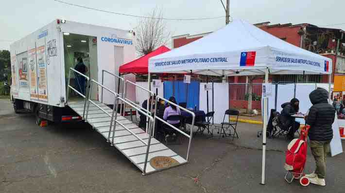 La estrategia para aumentar la vacunación en Estación Central, la comuna más rezagada de la RM