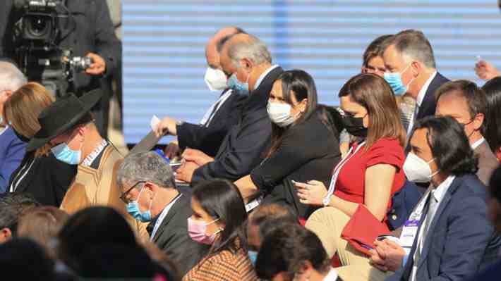 Convención 24/7 "al aire": Los desafíos de mantener las discusiones en vivo