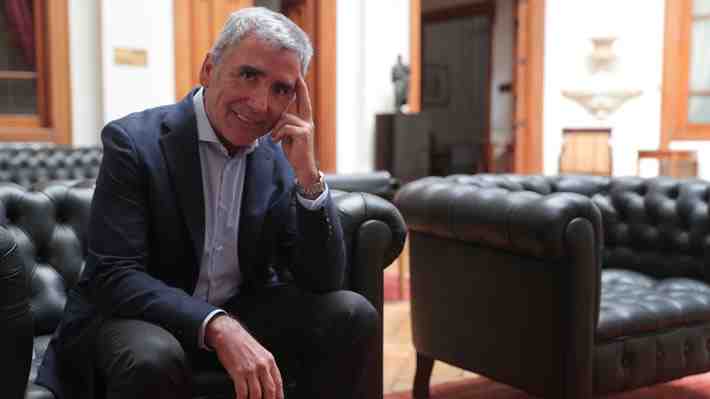 Columna de Carlos Peña: Los discursos de los convencionistas