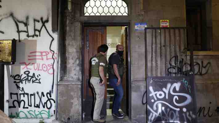 Fiscalía inicia diligencias por caso Oliva: Carabineros allanó sede de Comunes tras denuncia por gastos de campaña