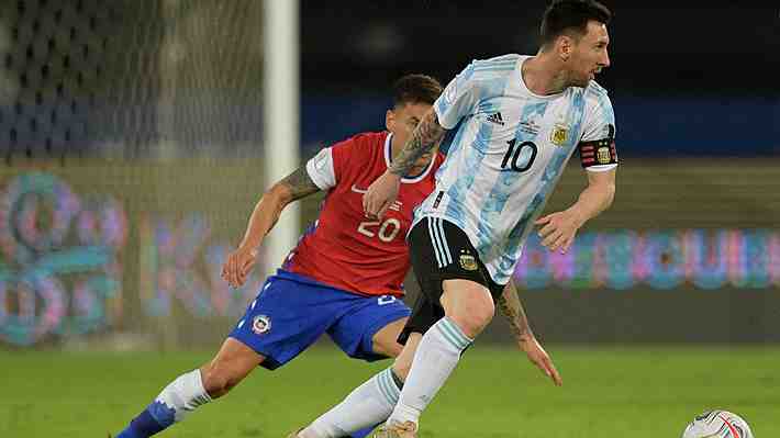 "Mañas chilenas, quieren aferrarse a todo": Las reacciones en Argentina por la probable localía de la "Roja" en Calama ante la "Albiceleste"