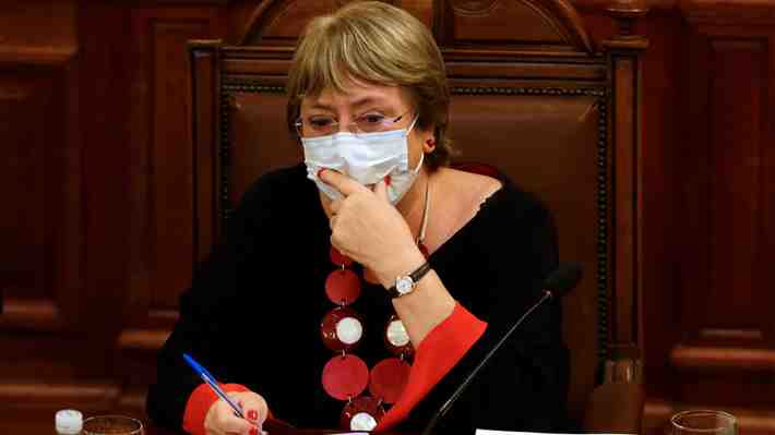 Bachelet: "El proceso que nosotros iniciamos ayudó a que mucha gente tuviera más conciencia, pero hoy es otro tiempo"