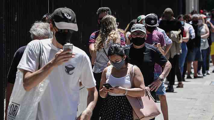 Argentina: Casos de covid-19 siguen al alza y superan los 110.000 en un día, nuevo máximo histórico