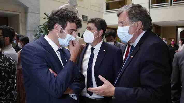 Apuesta del Gobierno y molestia de la UDI: Cómo el impuesto a súper ricos fue aprobado por unanimidad en la PGU