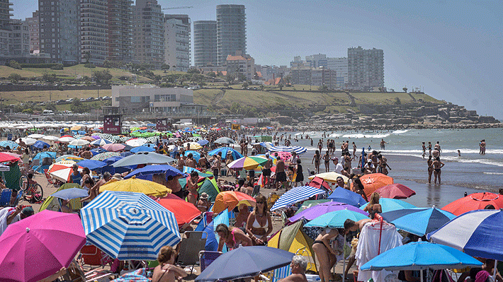 ARGENTINA: Los problemas que sacuden al país, entre récords de covid-19 y una ola de calor