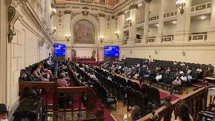 Reordenamiento político en la Convención obliga al Frente Amplio y Colectivo Socialista a hacer ajustes