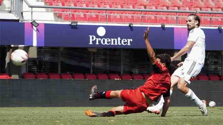 A solo horas de vencer a la U, Colo Colo jugó otro amistoso y ganó con golazo de Santos: El tanto y la formación