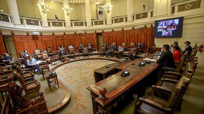 Convencionales buscan limitar la duración de cargos de ministros de la Corte Suprema a 10 o 15 años