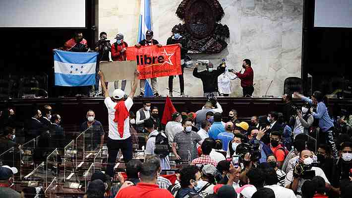 Congreso de Honduras inaugura nuevo periodo legislativo con una pelea entre parlamentarios