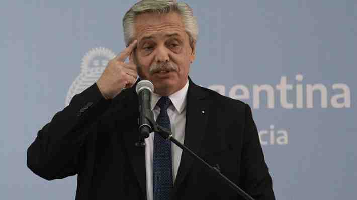 Argentina debiera desembolsar US$700 millones este viernes: Pago al FMI profundiza división dentro del gobierno