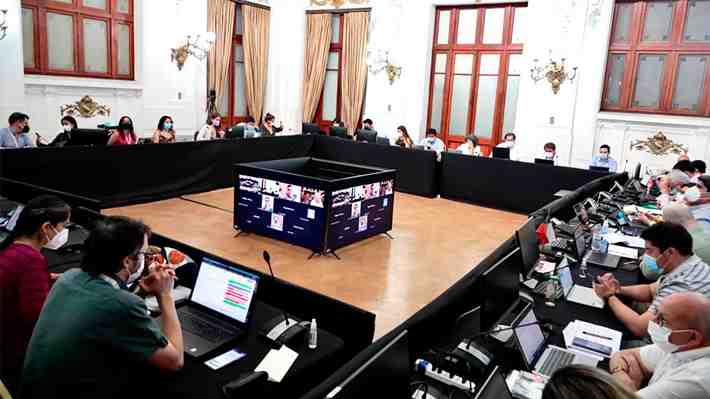 Comisión de Forma de Estado de la Convención aprueba y propone al pleno asambleas legislativas para todas las regiones