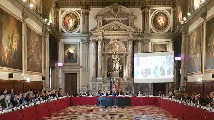 Comisión de Venecia inicia contactos con autoridades chilenas: Pidió cita con Quinteros para el 1 de marzo