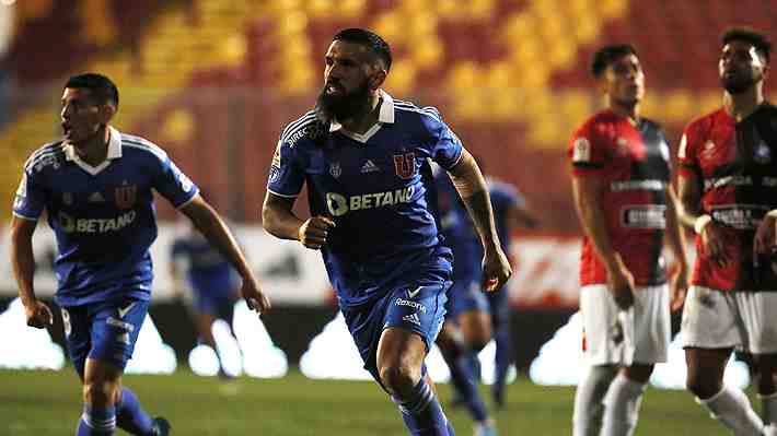 La U sufrió más de la cuenta con Antofagasta, pero ganó de forma agónica para seguir con campaña perfecta... Mira los goles