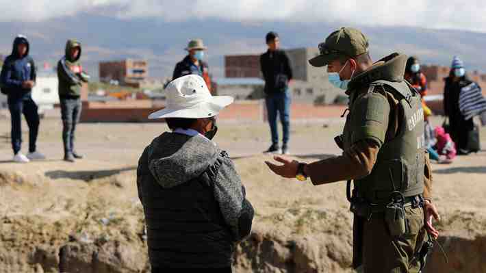 Detectan bus que transportaba a 58 inmigrantes en situación irregular en Antofagasta