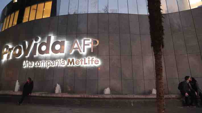 Caso La Polar: AFP ProVida logra acuerdo con PwC y recibirá compensación por más de US$18 millones para afiliados