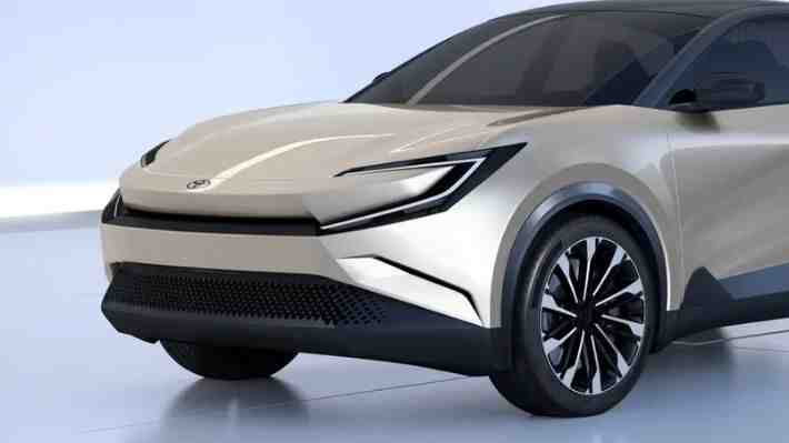 Toyota señala que el sello de identidad visual de sus vehículos eléctricos será “la cabeza de martillo”