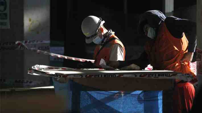 ¿Es el momento de las 40 horas?: Expertos analizan iniciativa que empujará Boric y qué se requiere para no golpear el empleo