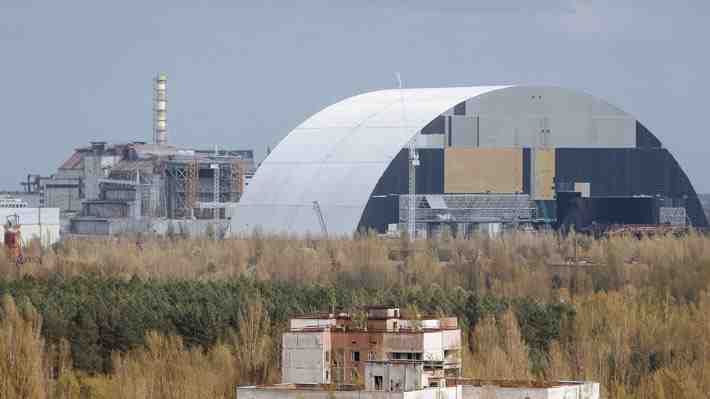 Ucrania informa de un aumento de la radiación en Chernobyl tras incursión de las tropas rusas en la zona