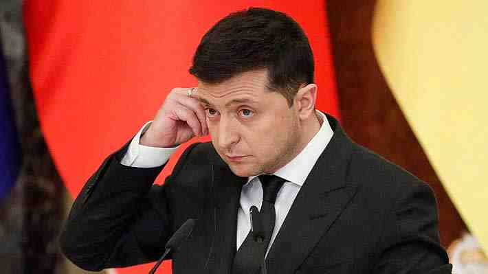 Mercenarios rusos operan desde enero en Kiev para asesinar al Presidente Volodimir Zelenski, según diario británico