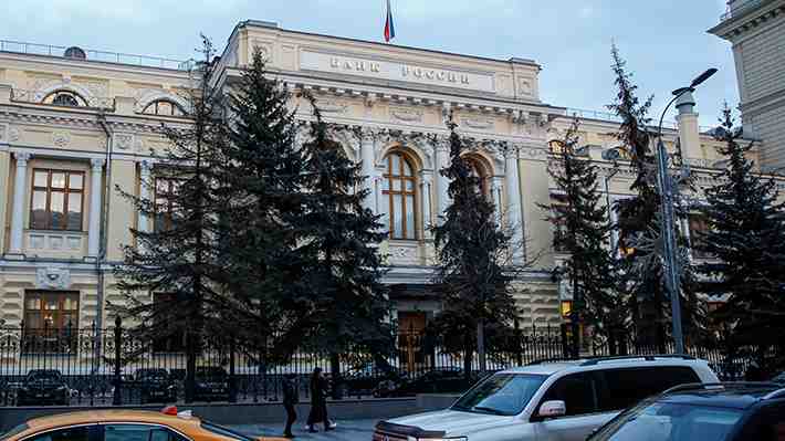 Rusia reconoce que sanciones económicas al país son "duras" pero asegura que tiene potencial para compensar los daños