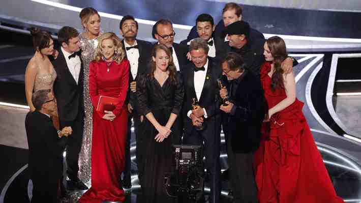 "Coda" gana el Oscar a Mejor Película en una ceremonia marcada por el golpe de Will Smith a Chris Rock