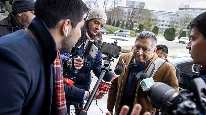 Delegación boliviana en La Haya evita pronunciarse tras primera intervención de Chile en alegatos por caso Silala