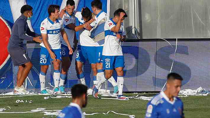 Sufriendo, Católica gana a la U en San Carlos y vuelve al triunfo después de cuatro derrotas seguidas