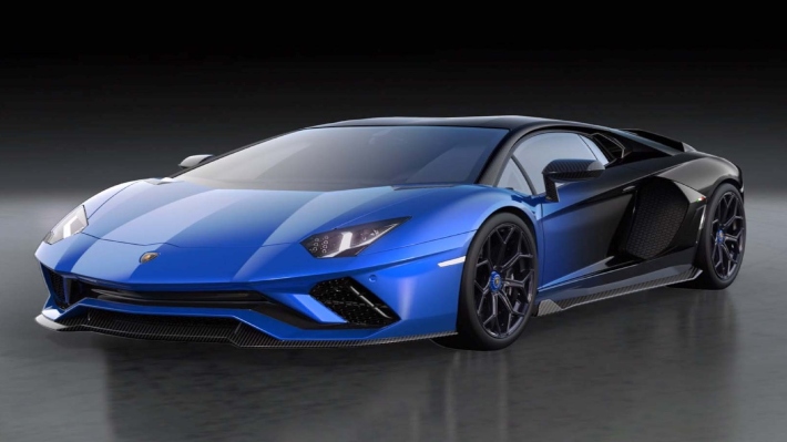 Lamborghini subasta el último Aventador de la historia y lo acompaña con un  NFT 